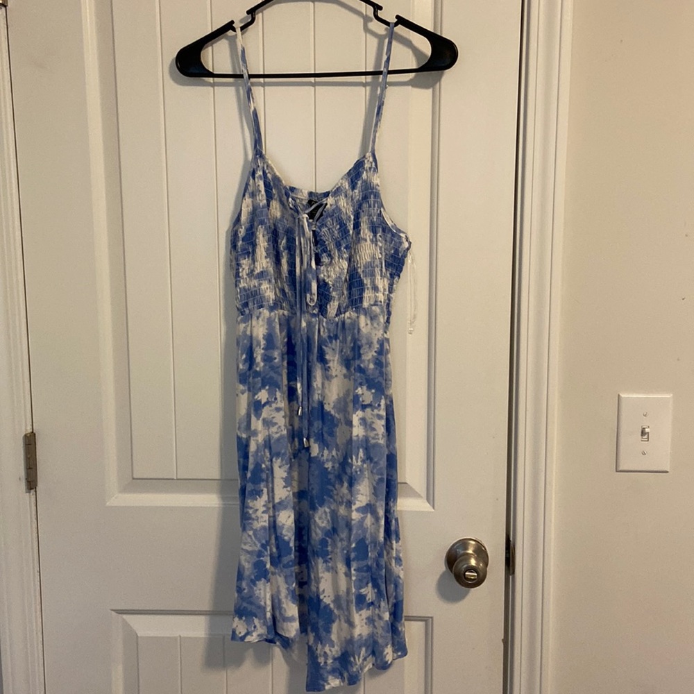Handkerchief style lace up smock top dress